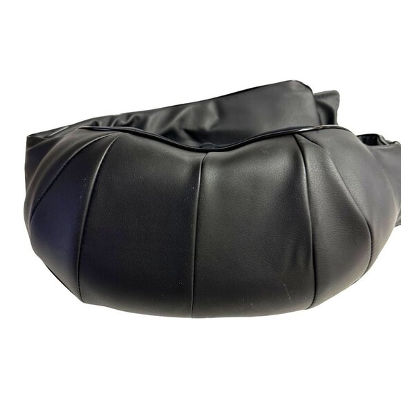 Shiatsu 3D Rotation Massager For Neck and Shoulder / Car / Office / Chair - Picture 3 of 16